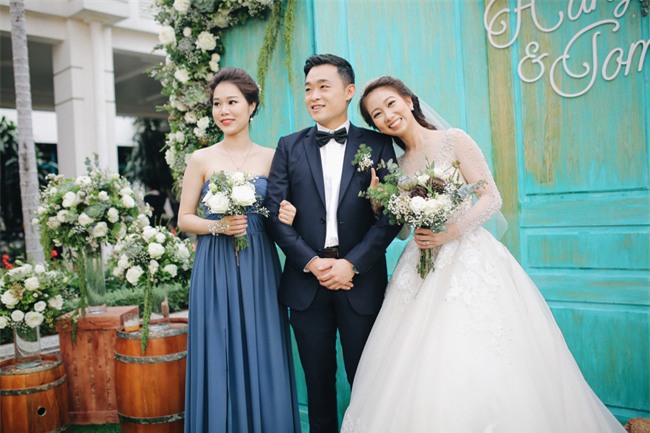 Tình yêu rượu gạo Soju không cưa cũng đổ với soái ca Hàn và hôn lễ đậm chất Việt cùng nón lá và hoa đá - Ảnh 11.