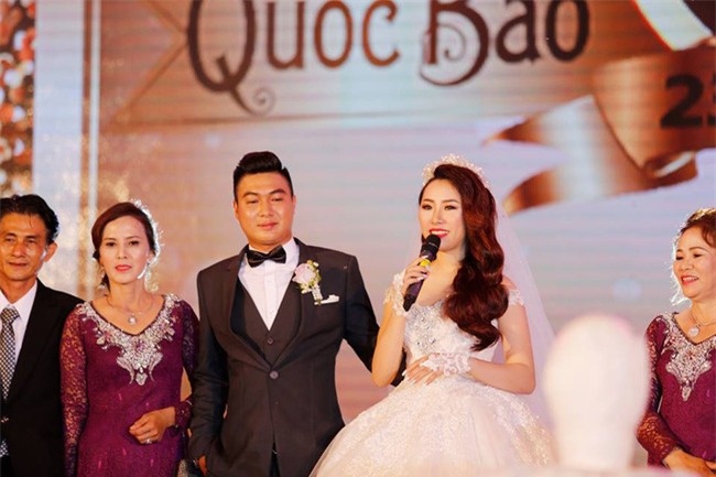 Nữ đại gia Bình Phước hóa công chúa trong đám cưới 6 tỷ đồng với bạn trai 7 năm - Ảnh 15.