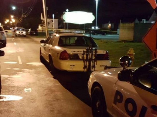 15 nguoi bi ban trong vu no sung tai hop dem o Cincinnati hinh anh 1
