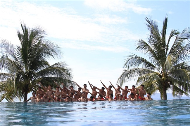 U20 Viet Nam thoai mai vui dua o khu nghi mat 5 sao hinh anh 1