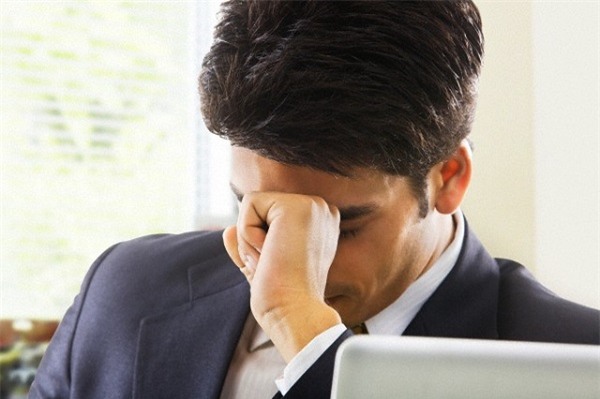 Đập heo đất của vợ, tôi chết điếng khi nhìn số tiền vàng trong đó - Ảnh 2.