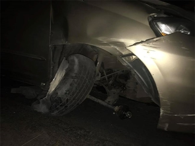 Nhat Kim Anh bi tai nan xe hoi khi di dien o Ben Tre hinh anh 1