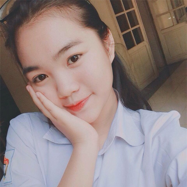 Nhan sắc xinh đẹp của nữ sinh 17 tuổi vừa đăng quang Ngôi sao Việt Đức - Ảnh 10.