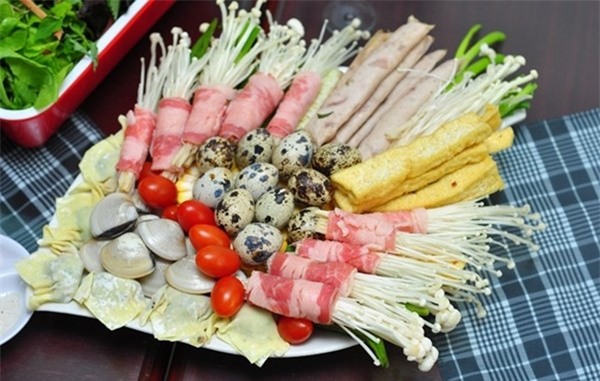 Nên chọn loại nấm tươi, không dập nát và đặc biệt không có nước nhờn. Ảnh minh họa