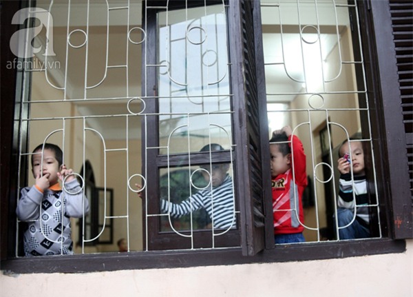 Quảng Ninh: 8 bé trai từng bị bán sang Trung Quốc đã tìm được gia đình mới - Ảnh 4.