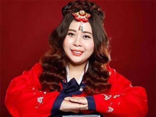 bỏ học, bỏ học khởi nghiệp, bỏ đại học, kinh doanh mỹ phẩm, 9x xứ thanh, Thanh Hóa, mỹ phẩm, làm đẹp