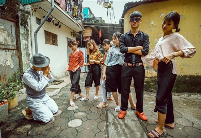 Bo anh ky yeu 'cho bua' cua hoc sinh Ha Noi hinh anh 4