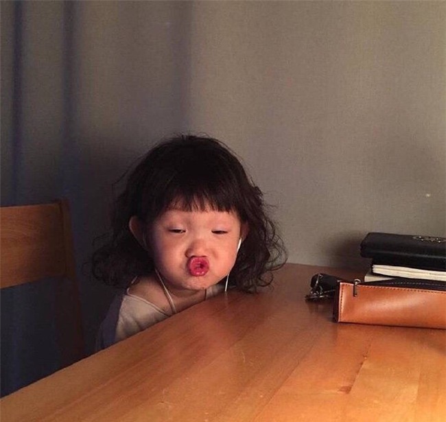 tron bo kieu toc xinh-doc-la ma hai huoc, me nen cat thu cho be gai it nhat mot lan - 5