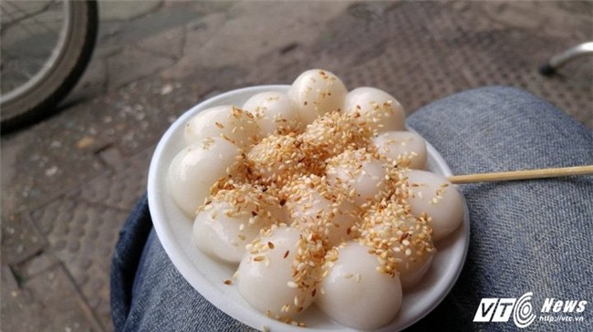 bánh trôi, bánh trôi bánh chay, bán bánh trôi, Tết Hàn thực, Hà Nội