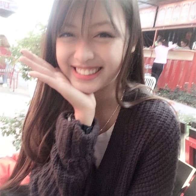 Ba ngoai 97 tuoi lay quan lau mat khi quay video xi tin cung chau gai hinh anh 3