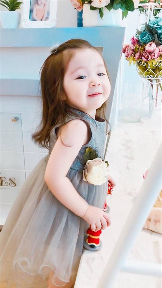 Con gái Elly Trần , Mộc Trà, ảnh đẹp Mộc Trà, con gái sao Việt, Cadie Mộc Trà