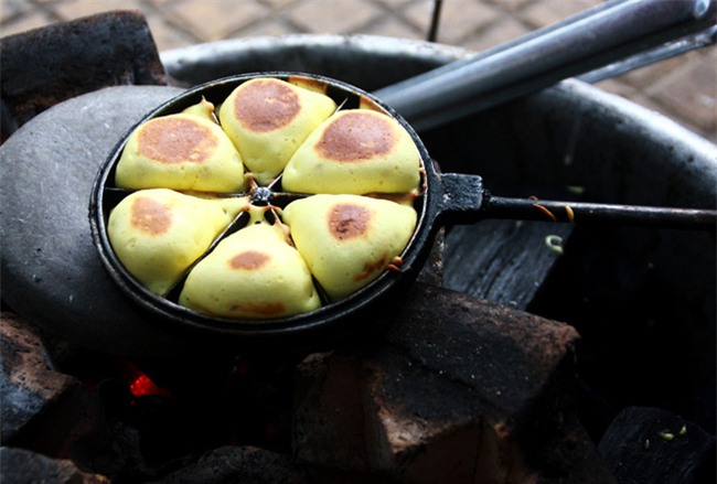 Chẳng cần thịt thà, 6 món ăn vặt này vẫn ghi điểm tuyệt đối trong lòng người Sài Gòn - Ảnh 7.