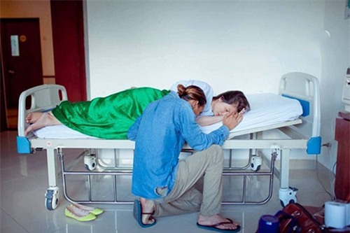 chiec cau thang cau vong va cau chuyen vo chong "giau - ngheo" khien nhieu nguoi cam dong - 6