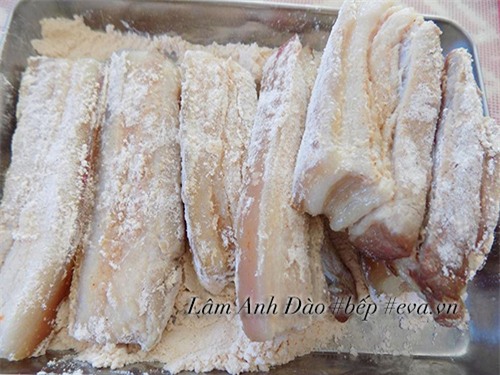 cong thuc sieu don gian cho mon thit heo chien bi gion - 2