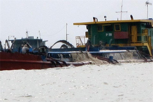 tam giu 3 doi tuong, dieu tra hanh vi de doa chu tich tinh bac ninh hinh anh 1