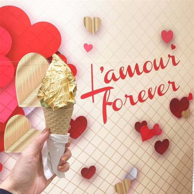 Giá tận 150k/ cây nhưng giới trẻ Sài Gòn vẫn đổ xô nhau đi thử kem dát vàng 24k! - Ảnh 11.