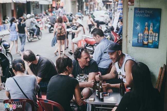 Vỉa hè, Sài Gòn, kinh doanh, cho thuê, đi bộ