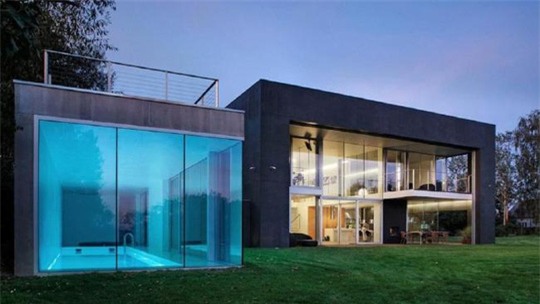 Bên trong hầm trốn tận thế của giới siêu giàu - Ảnh 16.