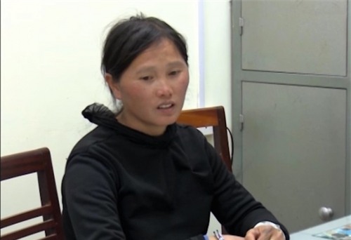 Bắt nữ quái bán cả người thân lẫn ruột thịt sang xứ người - 1