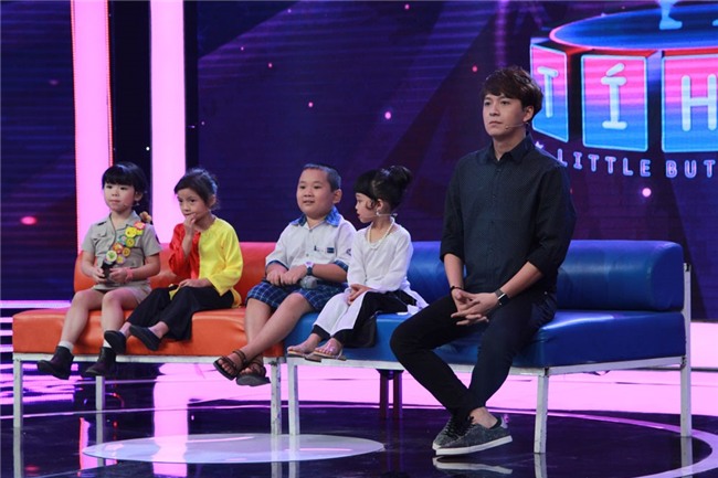 Tran Thanh kham phuc tai nang cua co be 5 tuoi noi tieng Anh nhu gio hinh anh 9