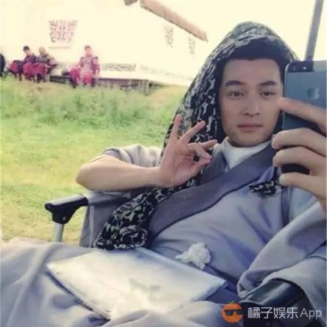 "cuoi rung ron" voi hau truong phim co trang ngay nong hinh anh 24