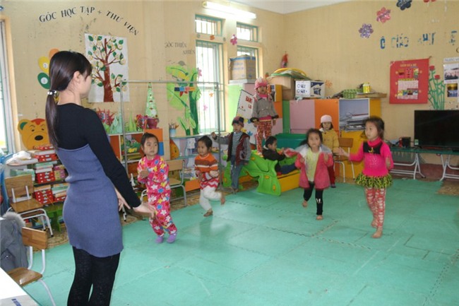 cô giáo mầm non, giáo dục mầm non