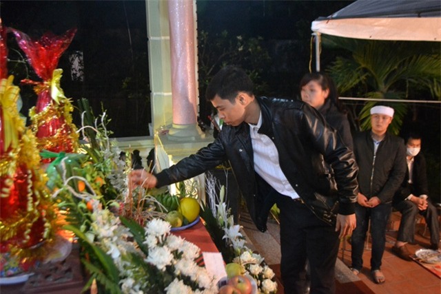 xot xa tang le be gai nguoi viet bi sat hai o nhat luc nua dem - 1