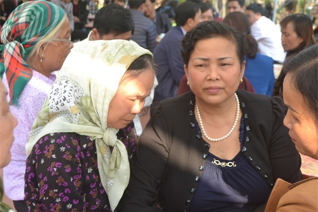 xot xa tang le be gai nguoi viet bi sat hai o nhat luc nua dem - 10