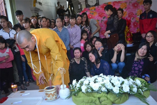 xot xa tang le be gai nguoi viet bi sat hai o nhat luc nua dem - 7