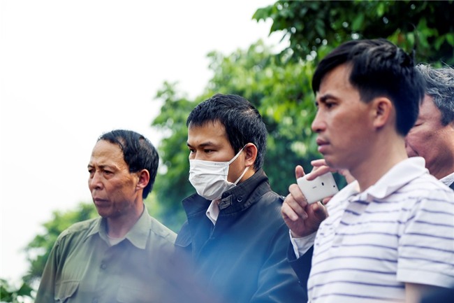 Hang tram nguoi tien dua be gai bi sat hai o Nhat ve noi an nghi hinh anh 10