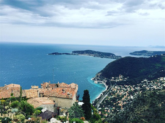 10 ngôi làng đẹp như thiên đường dưới hạ giới của nước Pháp - Ảnh 22.