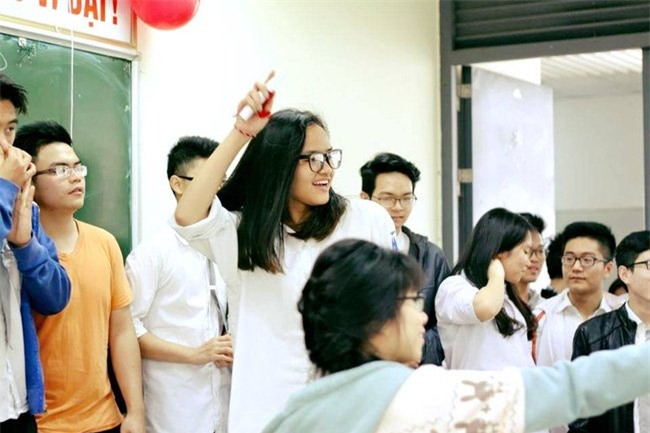 du học Mỹ, đại học Harvard, bài luận, nữ sinh