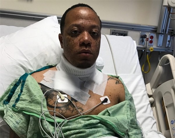 Wiley Day suýt chết do bị giật điện từ chiếc smartphone đang cắm sạc