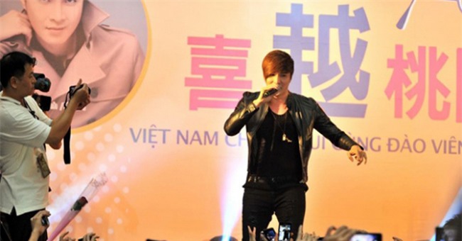 cuoc song sieu giau it ai biet cua sao viet chuyen hat hoi cho hinh anh 23