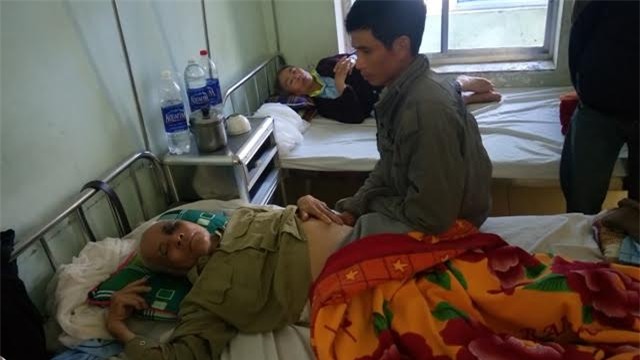 say rượu, đánh người, thầy giáo đánh người, quảng bình