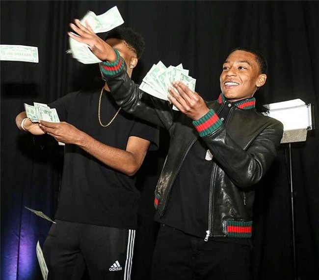 Con trai Mayweather nhan xe sang, nem tien o sinh nhat tuoi 16 hinh anh 9