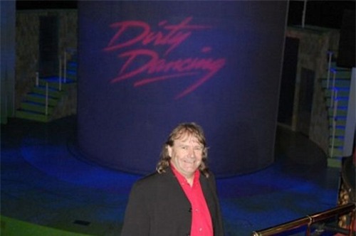 chan dong vu co gai khuyet tat bi giam trong phong kin de cuong hiep suot 12 nam - 3