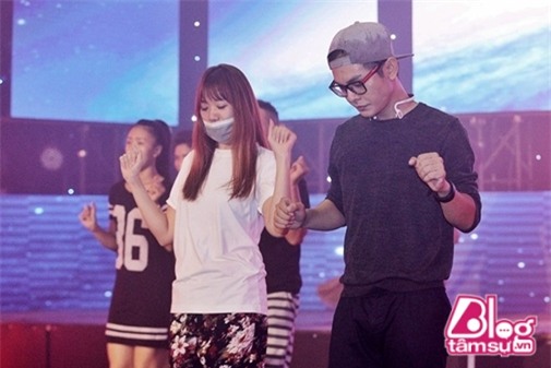 sao-viet-deo-khau-trang-blogtamsuvn10