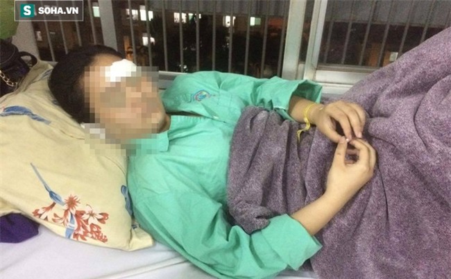 Vụ nữ sinh bị 20 thanh niên hành hung: Kẻ lạ mặt nhắn tin dọa cắt gân - Ảnh 1.