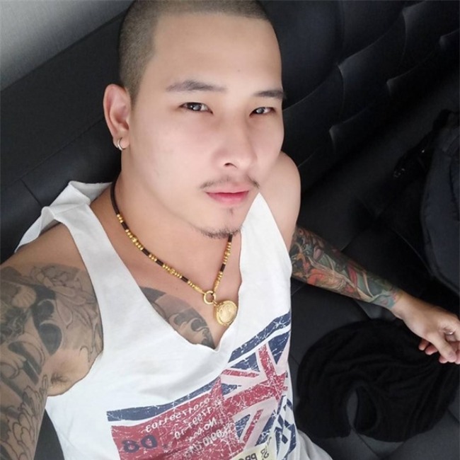 Lộ ảnh nóng với trai đẹp, chồng thứ 9 của nữ đại gia Thái Lan bị vợ ruồng bỏ không thương tiếc? - Ảnh 5.