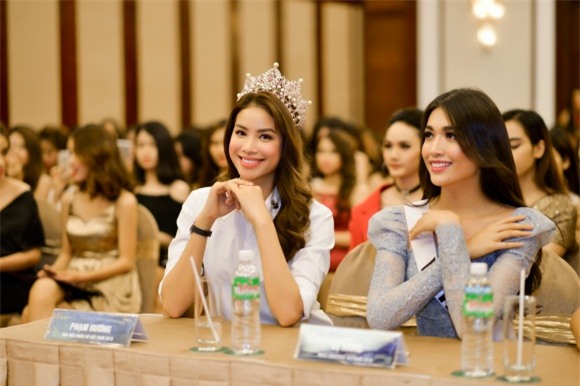 phạm hương, hoa hậu phạm hương, hoa hậu hoàn vũ phạm hương, hoa hậu hoàn vũ 2017