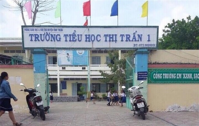 hiệu trưởng, cô giáo