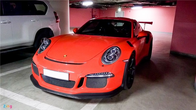 Sieu xe Porsche 911 GT3 RS doc nhat Viet Nam xuong pho hinh anh 1