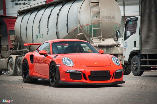 Sieu xe Porsche 911 GT3 RS doc nhat Viet Nam xuong pho hinh anh 6