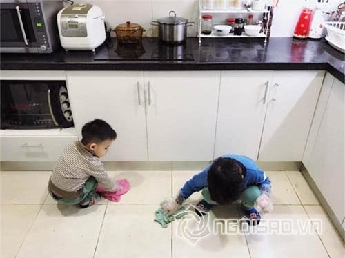 sao việt, con sao việt, con sao việt làm việc nhà, con sao rửa bát, nhóc tỳ nhà sao việt