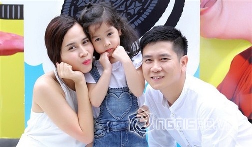 sao việt, con sao việt, con sao việt làm việc nhà, con sao rửa bát, nhóc tỳ nhà sao việt