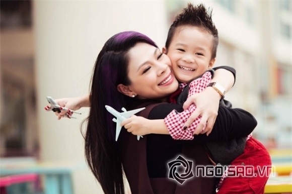 sao việt, con sao việt, con sao việt làm việc nhà, con sao rửa bát, nhóc tỳ nhà sao việt