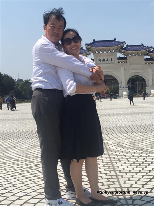 di qua dau be cuoc doi, me don than chu dong cau hon chong ngoai quoc - 12