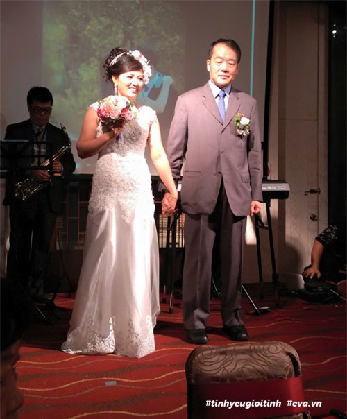 di qua dau be cuoc doi, me don than chu dong cau hon chong ngoai quoc - 13