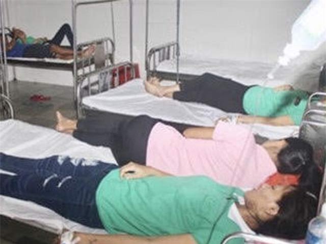 quang ngai: 21 nguoi ngo doc vi an banh mi hinh anh 1